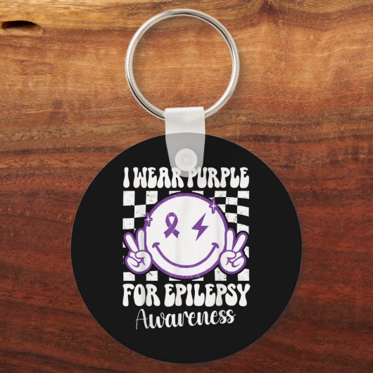 Ik Draag Paarse voor Epilepsy Awareness Smile Face Sleutelhanger (Voorkant)