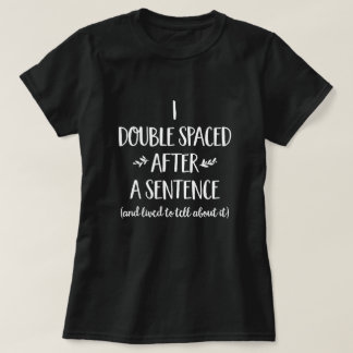 Ik dubbelspatiëring en regel voor het schrijven va t-shirt