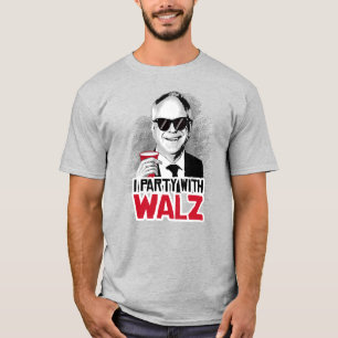 Ik feest met Tim Walz T-shirt