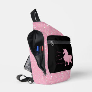 Ik geloof in de onzichtbare roze eenhoorn. sling bag