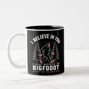 Ik geloof in jou, maar ik geloof ook in Bigfoot Tweekleurige Koffiemok
