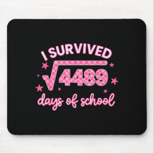 Ik heb 67 dagen school overleefd 6-7 Meme wiskunde Muismat