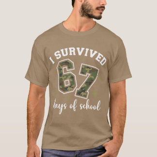 Ik heb 67 dagen school overleefd Camo Si Seven 67  T-shirt