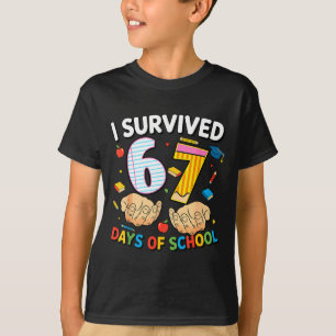 Ik heb 67 dagen school overleefd Cool leraar ontwe T-shirt