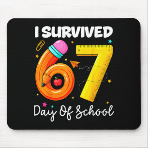 Ik heb 67 dagen school overleefd Funny Meme Leraar Muismat