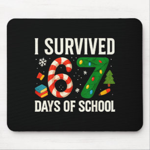 Ik heb 67 dagen school overleefd Kerst rood geruit Muismat