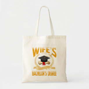 Ik heb de bachelorgraad van mijn vrouw overleefd tote bag