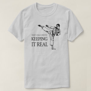 IK HEB EEN ZWARTE RIEM OM HET ECHT TE HOUDEN T-SHIRT