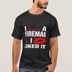 Ik heb het Vriendin van een brandweerman gekust T-shirt
