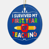 Ik heb mijn eerste jaar van het lesontwerp overlee keramisch ornament (Links)