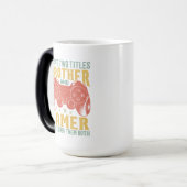 Ik heb twee titels, broer en gamer, grappige gamer magische mok (Voorkant links)