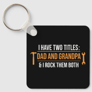 Ik heb twee titels Papa en Opa Klusjesman Vader Sleutelhanger