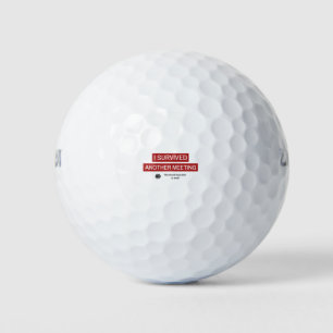 Ik heb weer een vergadering overleefd golfballen