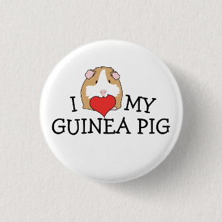 Ik hoor mijn Button van de Guinese varkensstapel