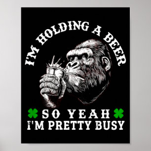 Ik hou een biertje vast dus ja ik ben best wel dru poster