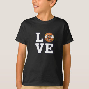 Ik hou van basketbal design met coole emoji en t-shirt