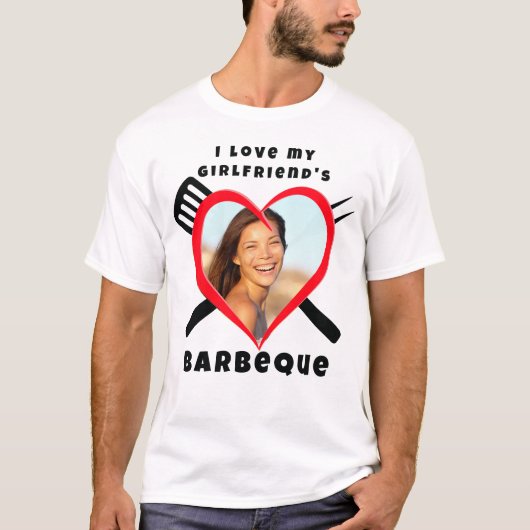 Ik hou van mijn Vriendin BBQ hart aangepaste foto  T-shirt (Voorkant)