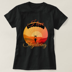 Ik hou van parachutespringen met een retro parachu t-shirt