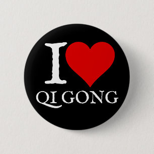 Ik hou van qi gong knopspeld ronde button 5,7 cm