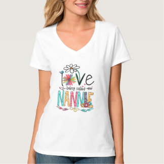 Ik hou van vrouwen die Nannie Sunflower Moeder wor T-shirt