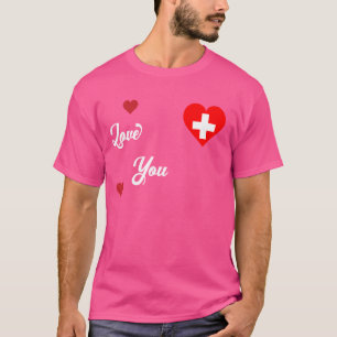 Ik hou van Zwitserland met de Zwitserse vlag in ee T-shirt