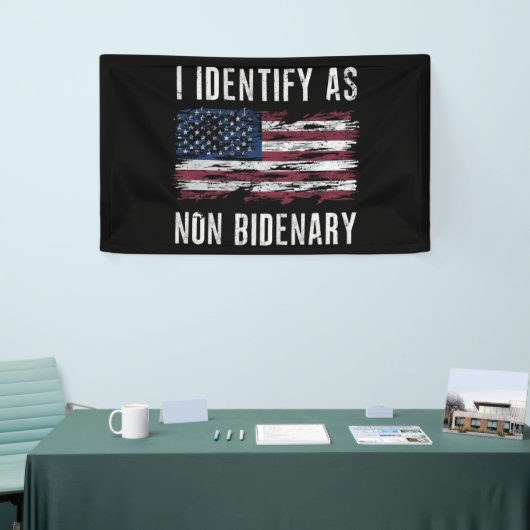 Ik identificeer me als niet-bidenary Patriot Ameri Spandoek (Beurs)