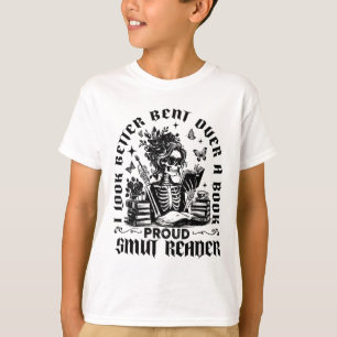 Ik kijk beter gebogen over een boek Trotse Smut Re T-shirt