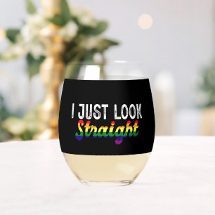 Ik kijk gewoon rechtuit LGBT Regenboog Maand Wijnglas Zonder Voet