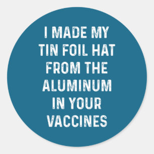 Ik maakte mijn tinfoliehoed van het aluminium in j ronde sticker