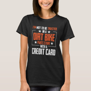 Ik moet niet worden vertrouwd in een vuilfiets ond t-shirt