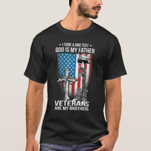 Ik nam een DNA test... is mijn vader veteranen... T-shirt