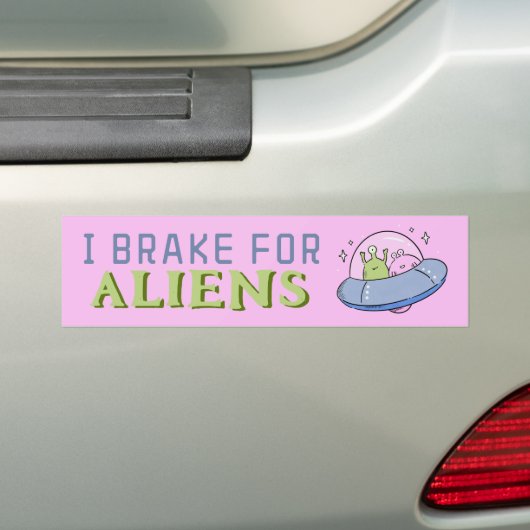 Ik rem voor aliens, grappig ruimteschip bumpersticker (Op auto)