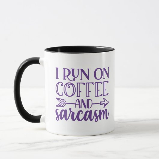 Ik ren op Coffee & Sarcasm Coffee Mok (Links)