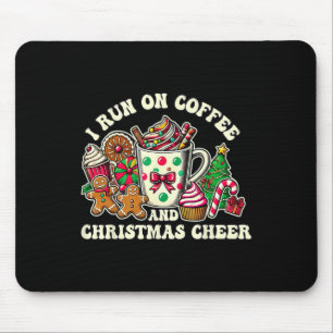 Ik ren op koffie en kerstcadeaus voor mannen muismat