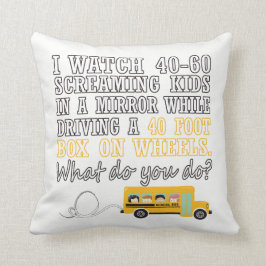 Ik rijd met een schoolbus kussen