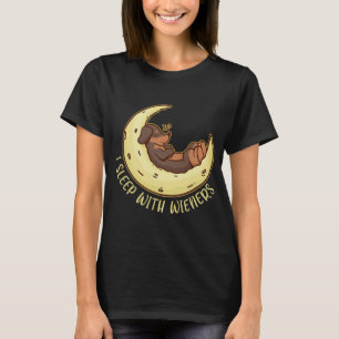 Ik slaap met Wieners een Dachshund Mam T-shirt
