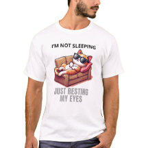 Ik slaap niet, ik rust gewoon mijn ogen, papa grap