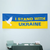 Ik sta bij de Oekraïense vlaggendove voor vrede in Spandoek (Beurs)