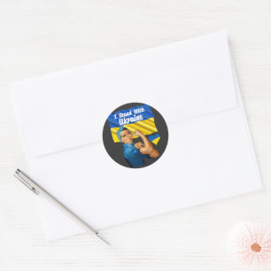 Ik sta met de Oekraïense Vintage Rosie en Flag Sma Ronde Sticker