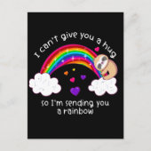 Ik stuur je een Sloth Hug-regenboog. Briefkaart (Voorkant)