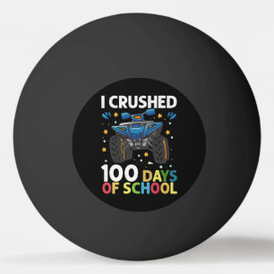 Ik verpletterde 100 dagen school monstertruck jong pingpongballen