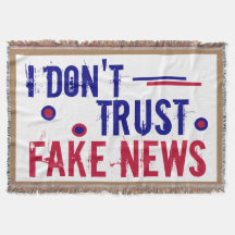 Ik vertrouw Fake News niet. Throw Blanket