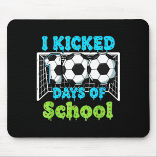 Ik vierde 100 dagen schoolvoetbal, leuk voor jonge muismat