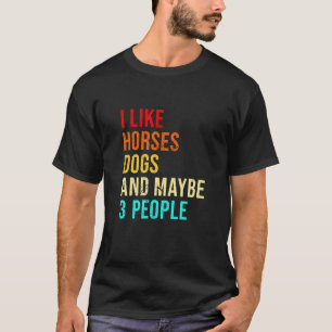 Ik vind paarden honden en misschien 3 mensen ruite t-shirt