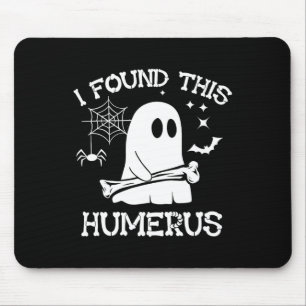 Ik vond dit Humerus Boo Ghost Skeleton Halloween Muismat