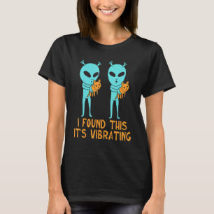 Ik vond dit zijn trillende kat extraterrestrial Al T-shirt