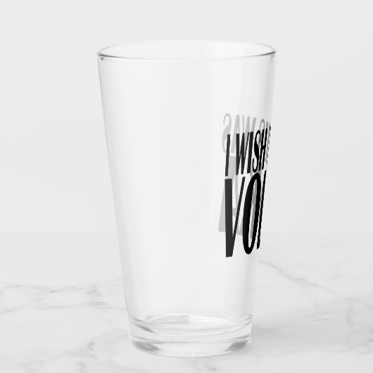 IK WIL DAT DIT VODKA WAS GLAS (Rechts)