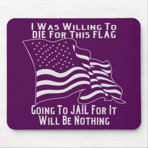 Ik wilde sterven voor deze vlag die in de gevangen muismat