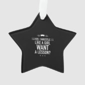 Ik worstel als een meisje grappig ornament (achterkant)