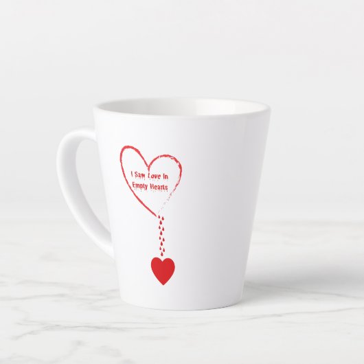 Ik zag liefde in een leeg hartendesign latte mok (Linkerhoek)